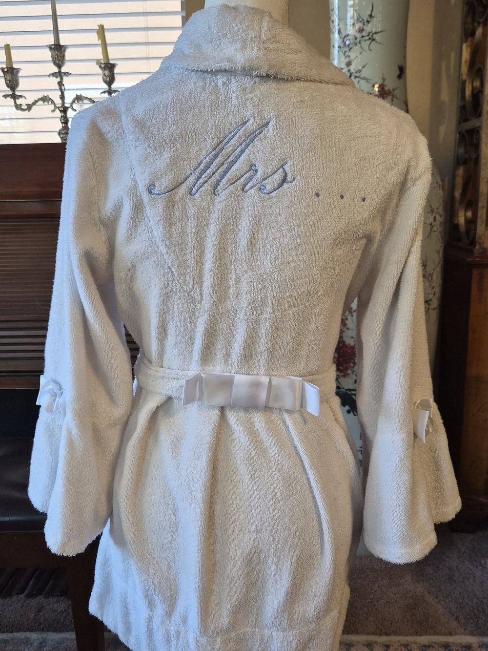Betsey Johnson Mrs. Embroidered Plush White Bridal Robe